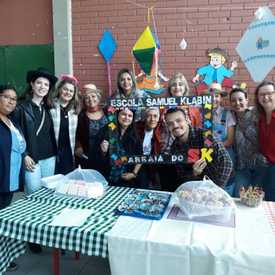 Doação de Doces e Brinquedos escola Samuel Klabin